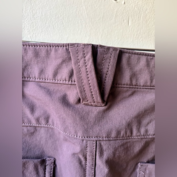 Duluth Trading Women’s Flexpedition Pants - Picture 4 of 12